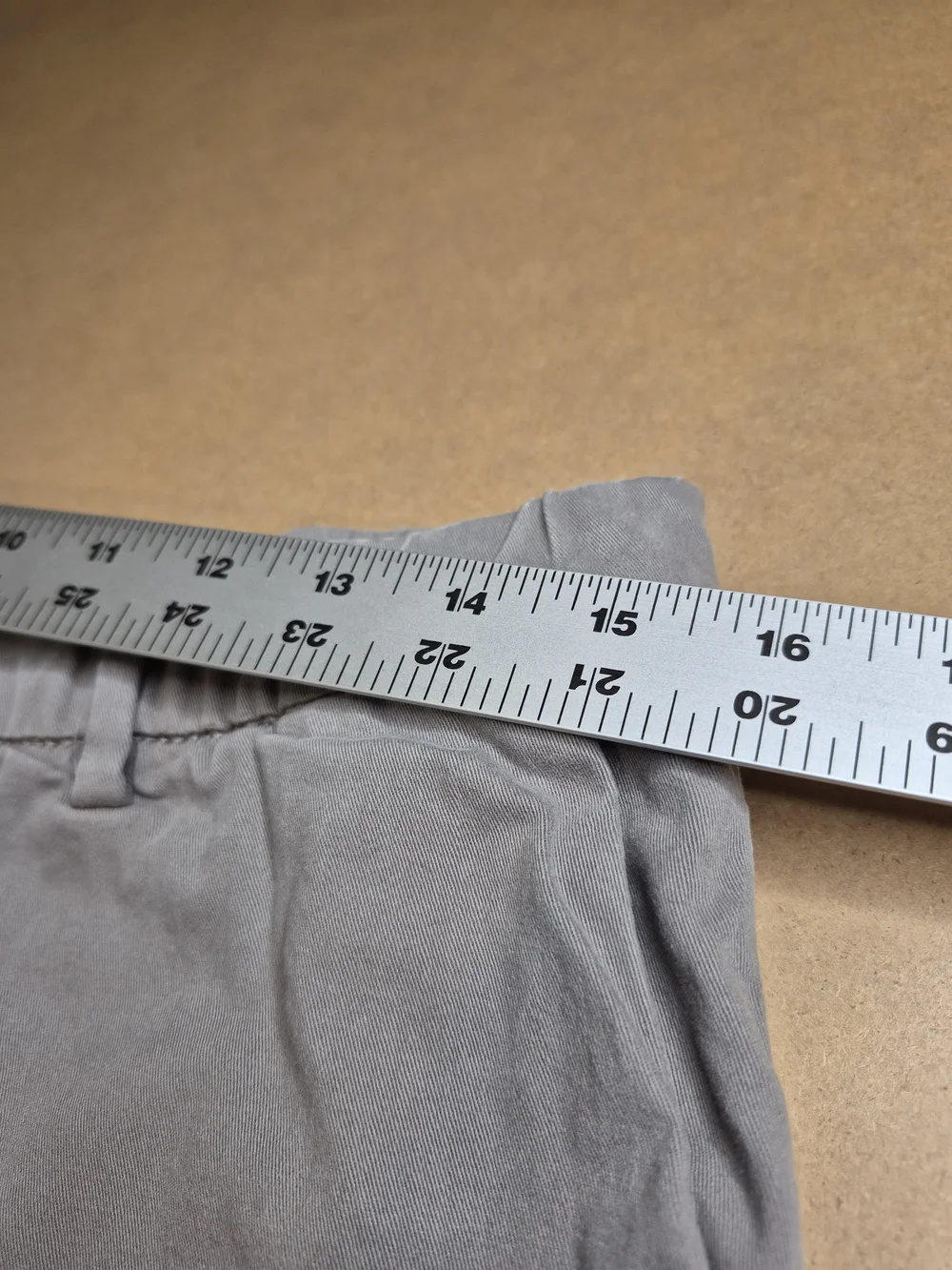 Bearbottoms Men's Light Gray Flat-Front Shorts with Elastic Waist 3715/6